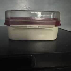 Vintage Tupperware set of 4 containers with 6 cups